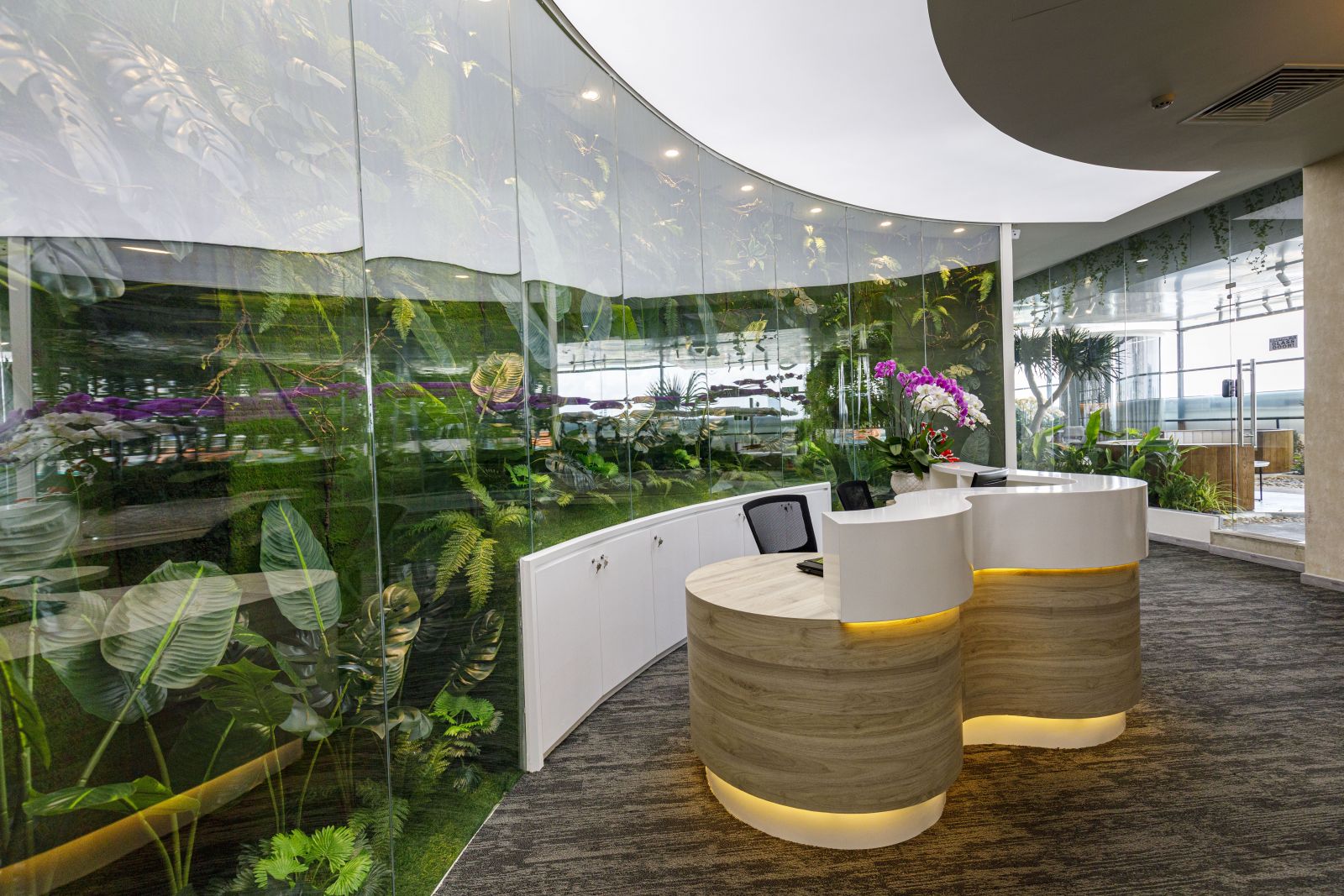 Thiết kế không gian văn phòng kết hợp thiên nhiên và cây xanh
